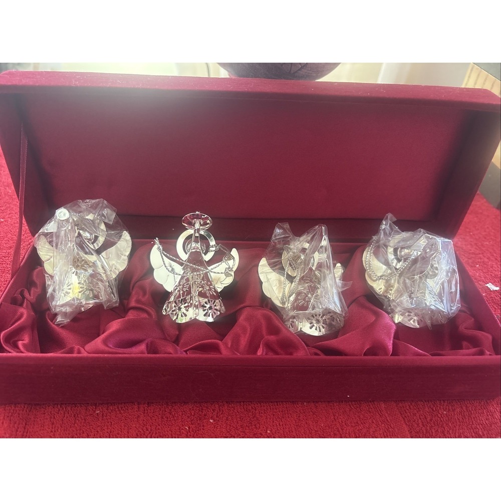 VINTAGE SET OF 4 SILVER-TONED ANGEL CHRISTMAS ORNAMENTS IN VELVET BOX 2'' TALL